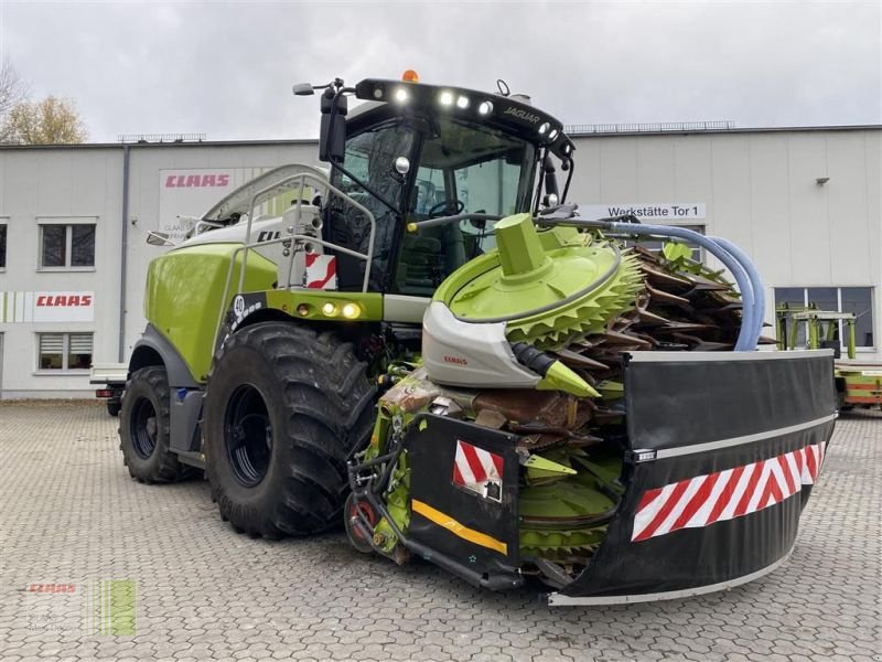 Feldhäcksler des Typs CLAAS JAGUAR 970 NIR, ORBIS 900, Gebrauchtmaschine in Vohburg