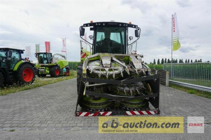 Feldhäcksler van het type CLAAS JAGUAR 970 + ORBIS 750, Gebrauchtmaschine in Mengkofen (Foto 15)