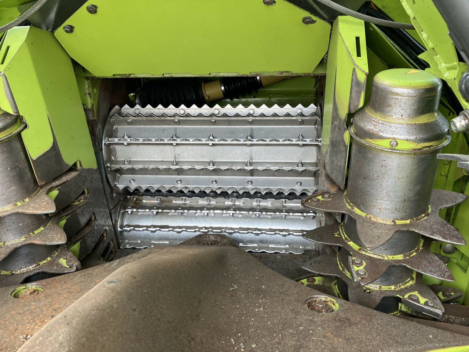 Feldhäcksler des Typs CLAAS JAGUAR 970 - S5 4X4, Gebrauchtmaschine in VAROIS & CHAIGNOT (Bild 5)