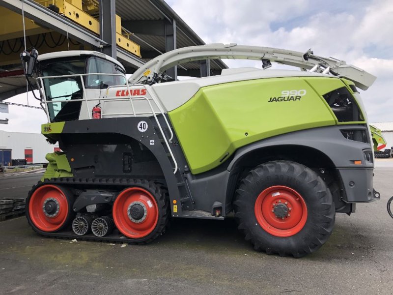 Feldhäcksler от тип CLAAS JAGUAR 990 TT 4X4, Gebrauchtmaschine в Baillonville