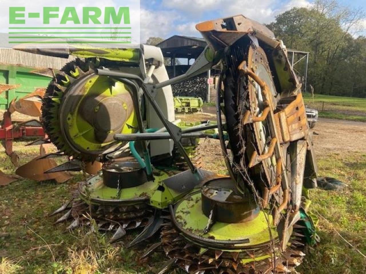 Feldhäcksler tipa CLAAS ORBIS 600, Gebrauchtmaschine u PETWORTH (Slika 1)