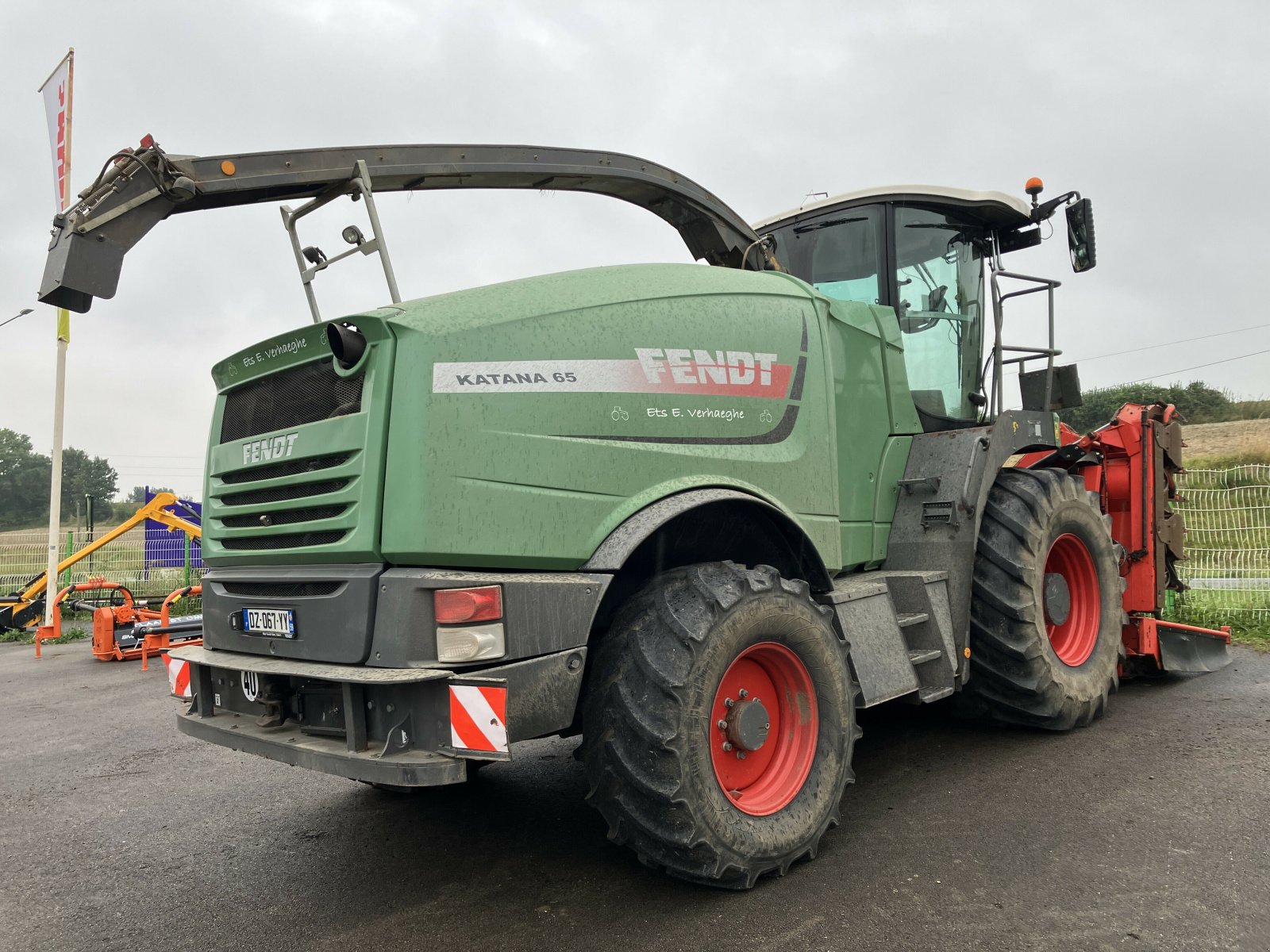 Feldhäcksler van het type Fendt FENDT KATANA 65+ KEMPER 375, Gebrauchtmaschine in BLENDECQUES (Foto 9)