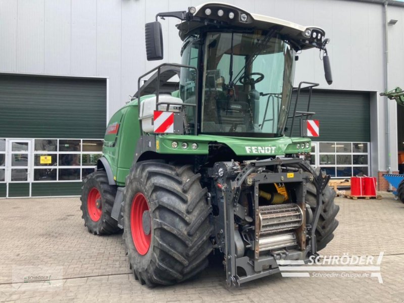 Feldhäcksler des Typs Fendt KATANA 65 + KEMPER 375, Gebrauchtmaschine in Wildeshausen (Bild 1)