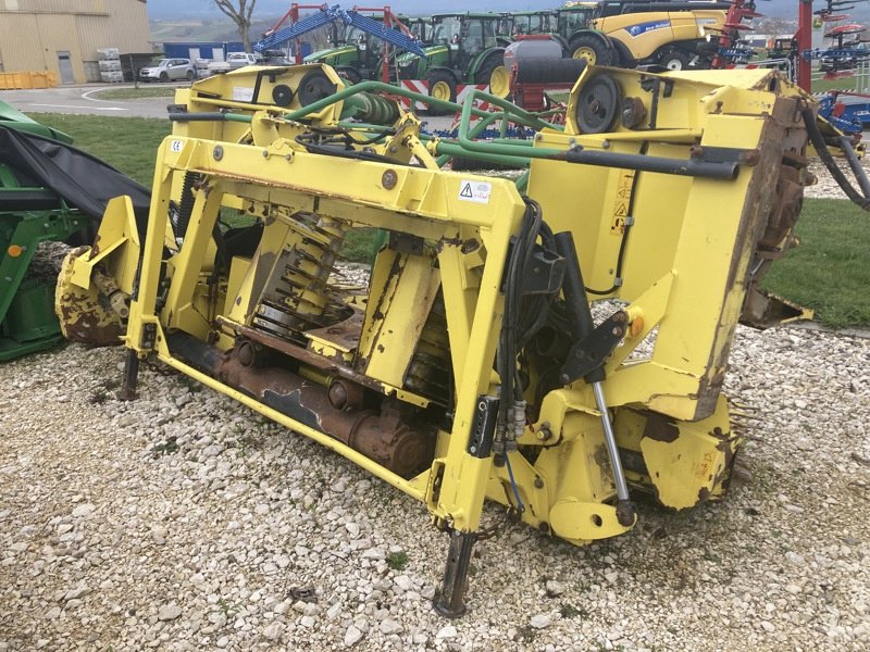 Feldhäcksler van het type John Deere 345, Gebrauchtmaschine in Chavornay (Foto 2)