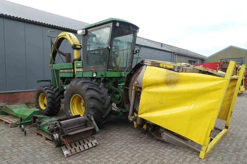 Feldhäcksler typu John Deere 5830, Gebrauchtmaschine v Groningen (Obrázek 2)