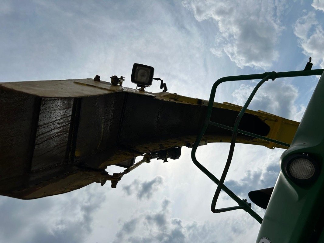 Feldhäcksler du type John Deere 7300, Gebrauchtmaschine en Mrągowo (Photo 5)