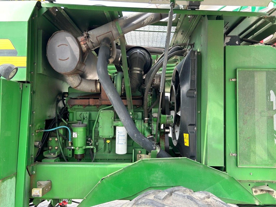 Feldhäcksler tip John Deere 7300, Gebrauchtmaschine in Mrągowo (Poză 12)