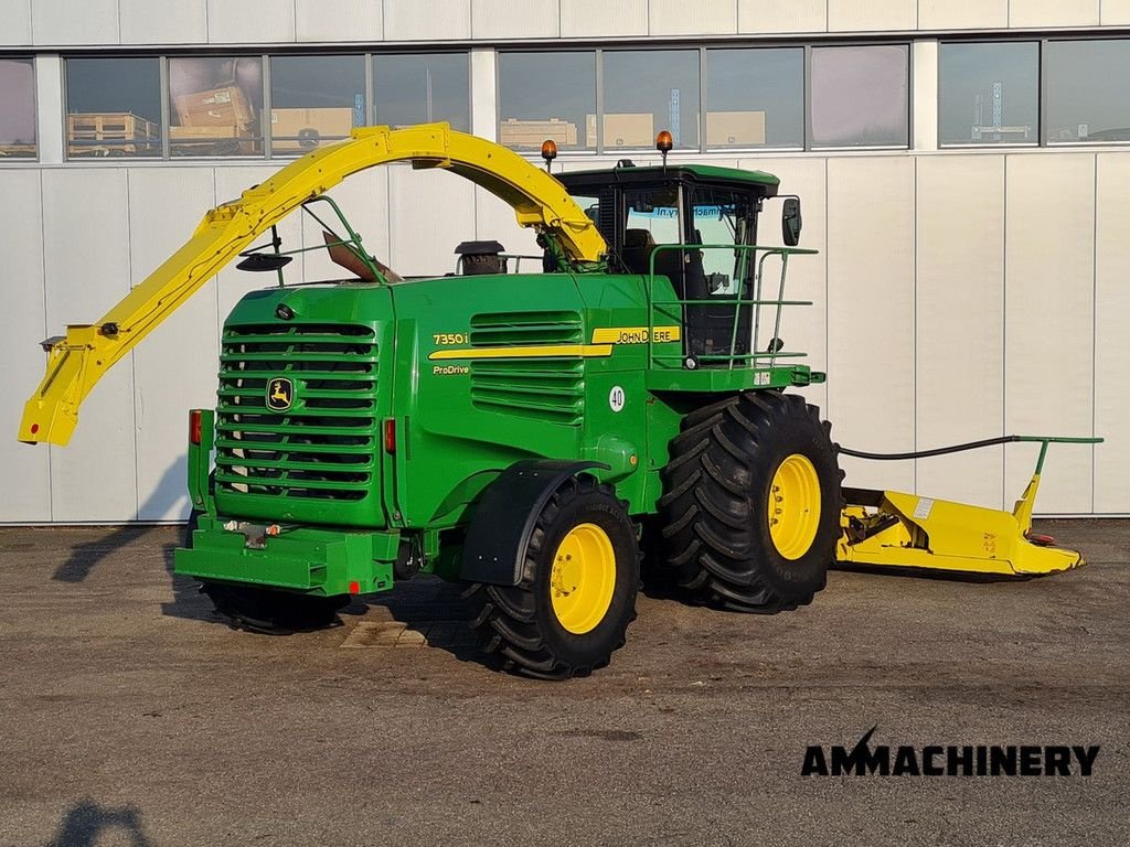 Feldhäcksler типа John Deere 7350 i, Gebrauchtmaschine в Horst (Фотография 5)