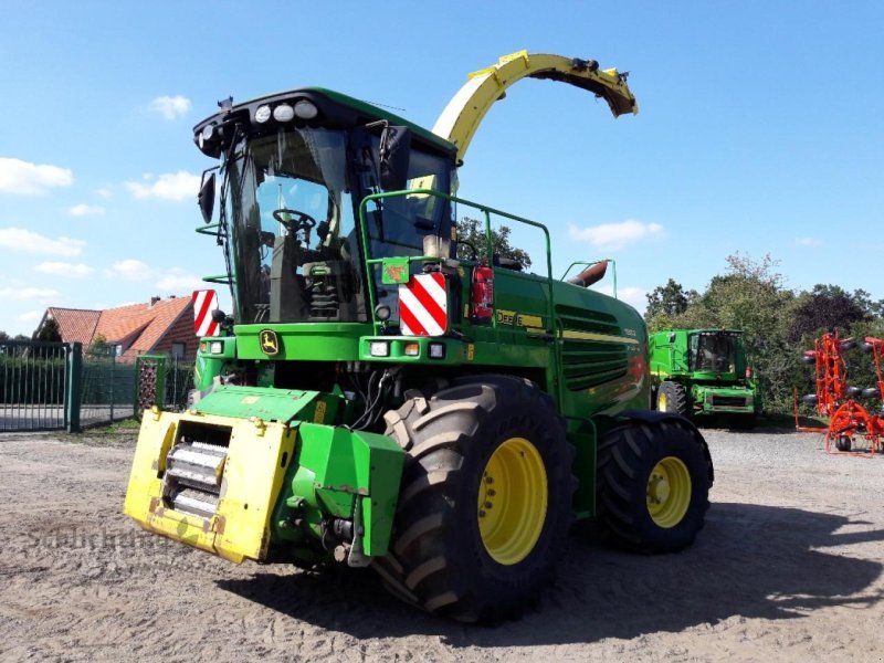 Feldhäcksler des Typs John Deere 7350 ohne Vorsatz, Gebrauchtmaschine in Soltau (Bild 3)