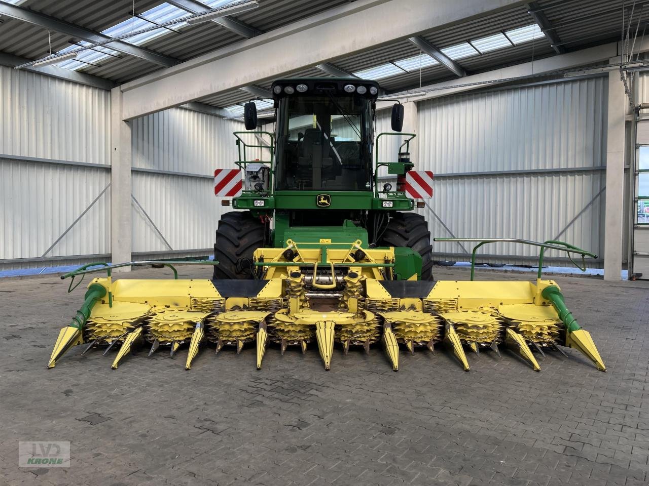 Feldhäcksler van het type John Deere 7350, Gebrauchtmaschine in Spelle (Foto 3)