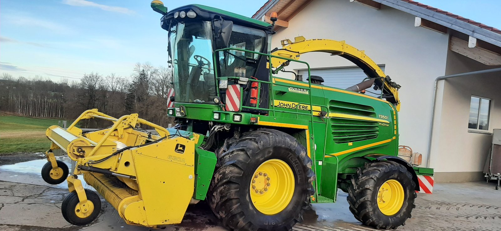 Feldhäcksler del tipo John Deere 7350i, Gebrauchtmaschine In Pfaffing (Immagine 1)