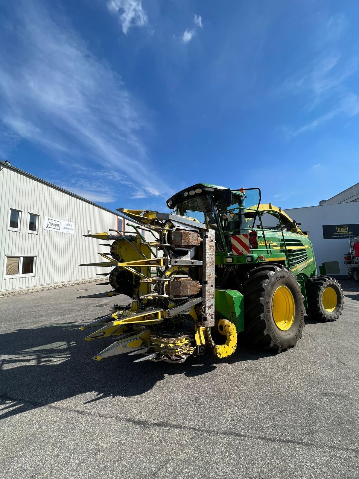 Feldhäcksler of the type John Deere 7400 Allrad, Gebrauchtmaschine in Mitterskirchen (Picture 3)