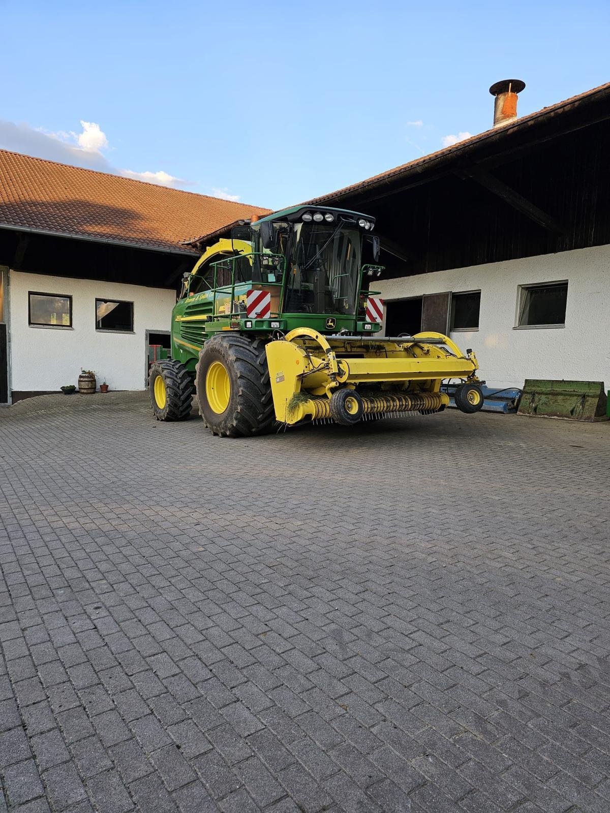 Feldhäcksler of the type John Deere 7400 Allrad, Gebrauchtmaschine in Mitterskirchen (Picture 4)