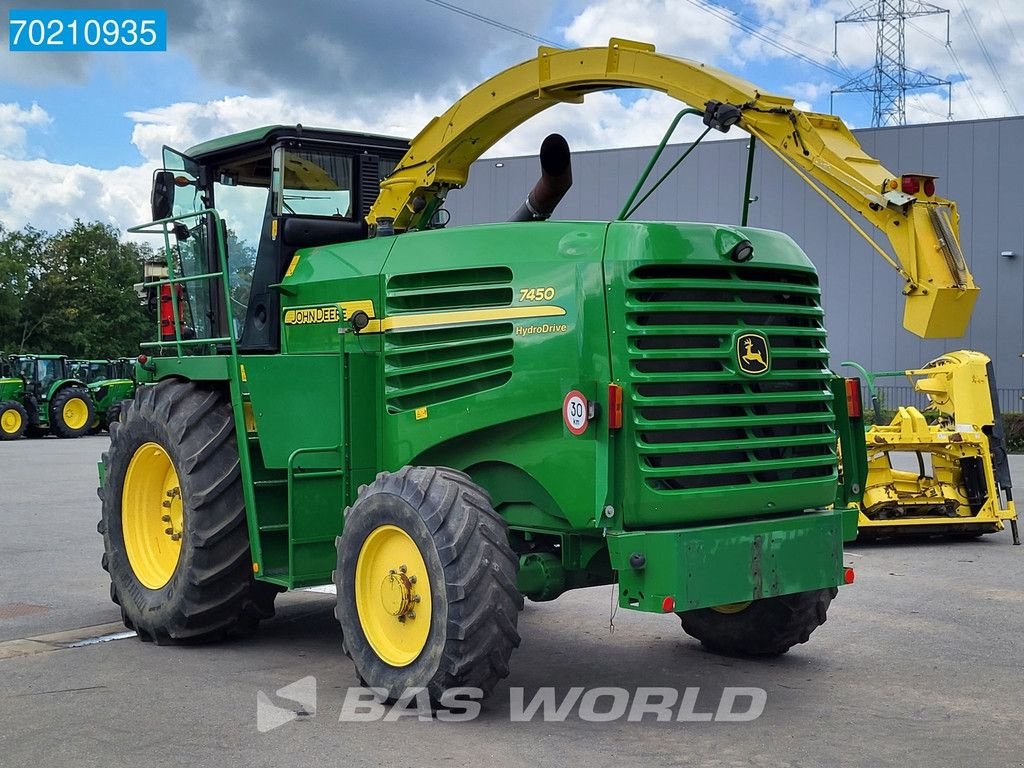 Feldhäcksler tipa John Deere 7450 4X4 WITH KEMPER 360 HEADER, Gebrauchtmaschine u Veghel (Slika 3)