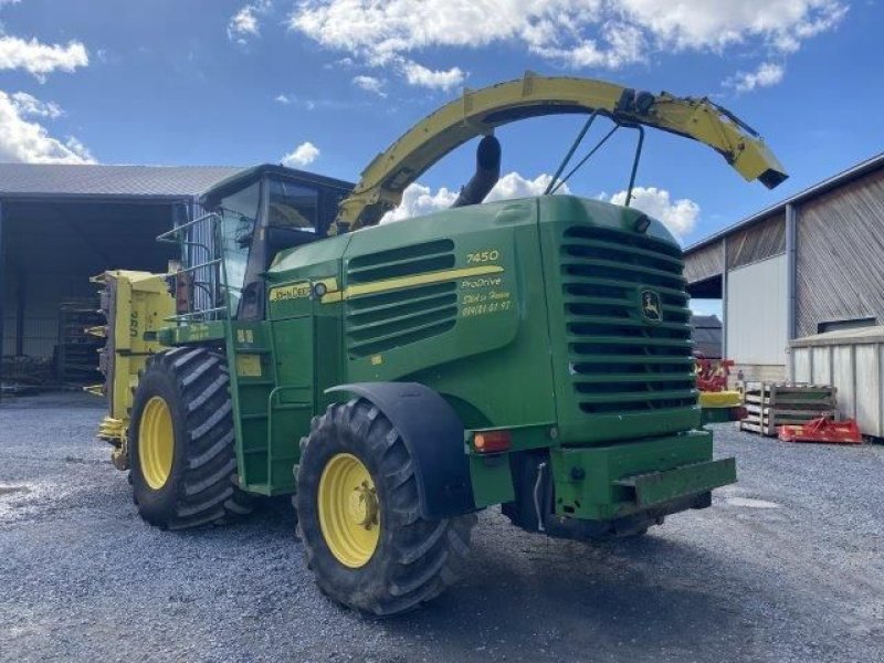 Feldhäcksler du type John Deere 7450 ProDrive + 360 + 630 B, Gebrauchtmaschine en Harsin (Nassogne) (Photo 3)