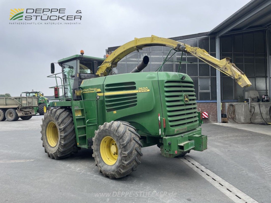 Feldhäcksler van het type John Deere 7500, Gebrauchtmaschine in Rietberg (Foto 8)