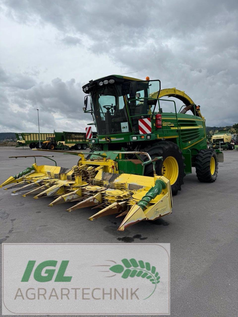 Feldhäcksler des Typs John Deere 7500, Gebrauchtmaschine in Nabburg (Bild 2)