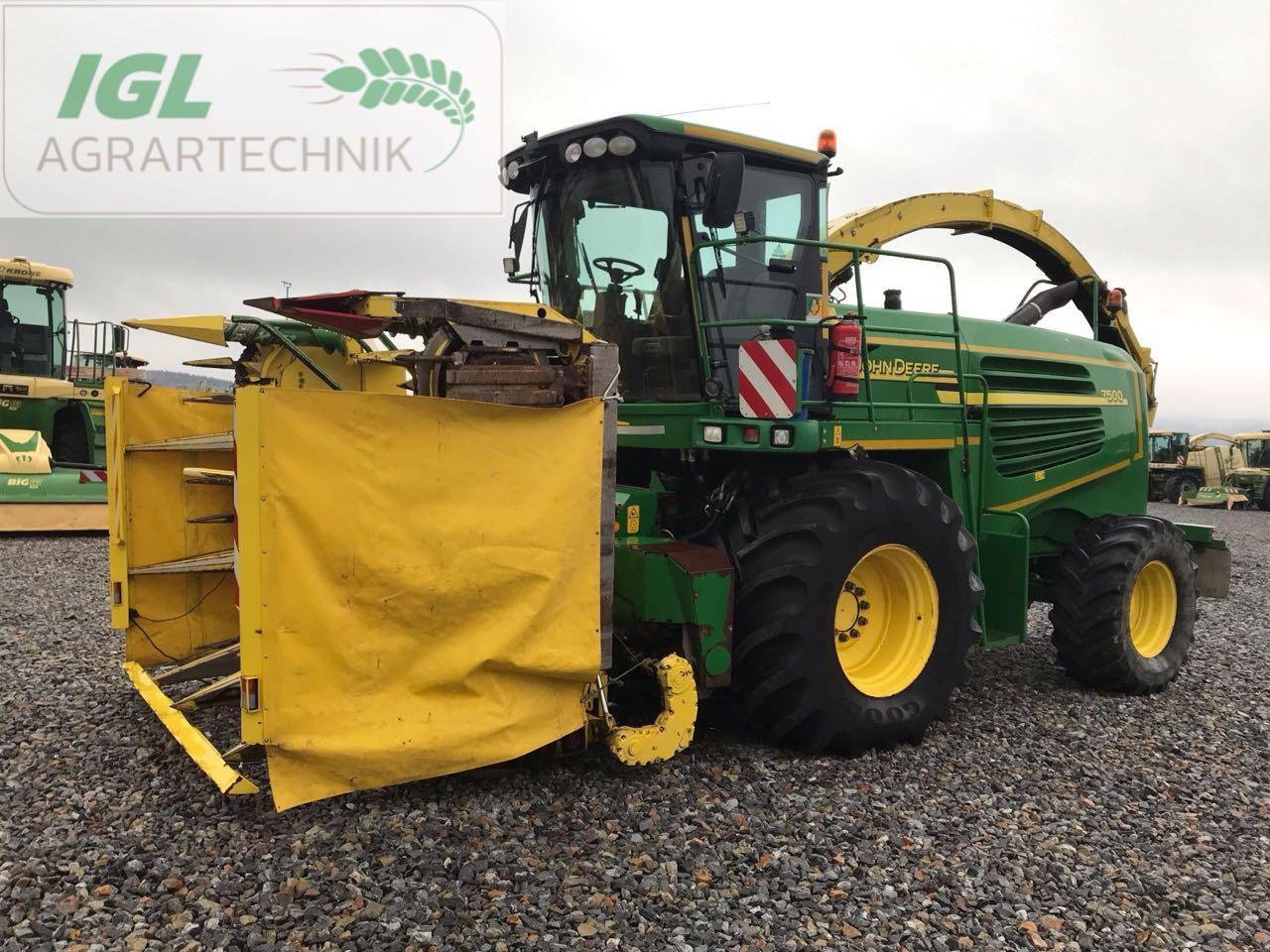 Feldhäcksler van het type John Deere 7500, Gebrauchtmaschine in Nabburg (Foto 7)