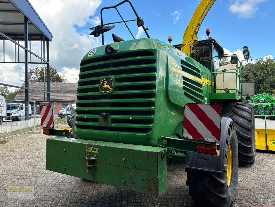 Feldhäcksler van het type John Deere 7550 Pro Drive, Gebrauchtmaschine in Wettringen (Foto 5)