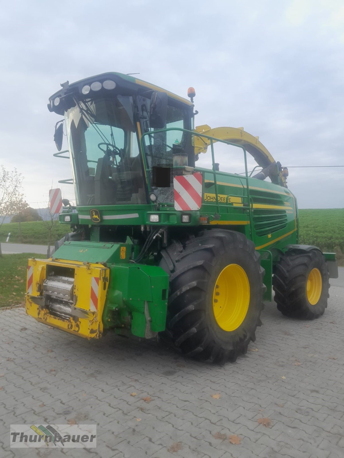 Feldhäcksler des Typs John Deere 7550i, Gebrauchtmaschine in Bodenmais (Bild 2)