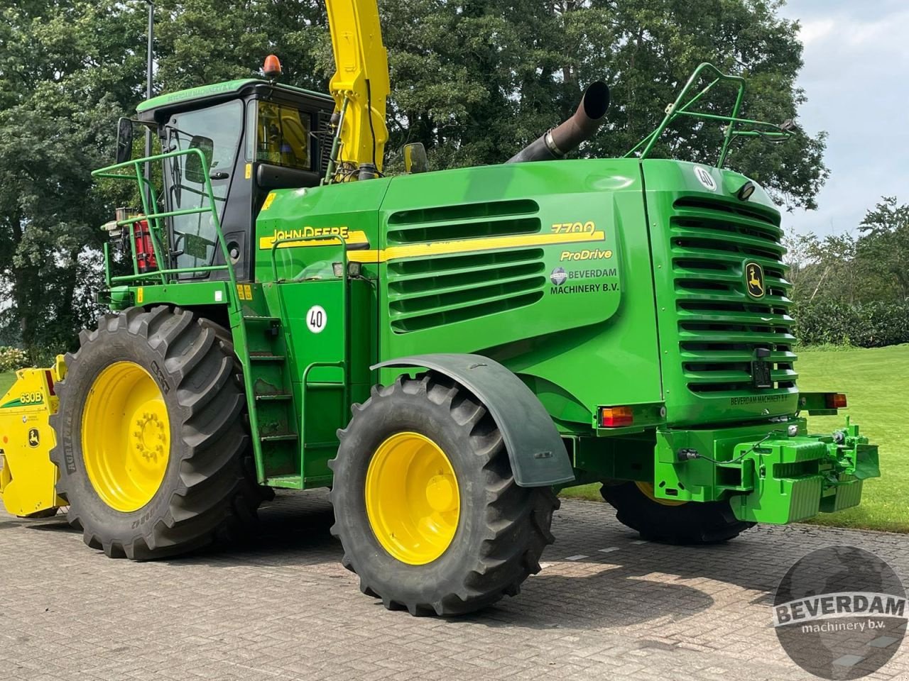 Feldhäcksler типа John Deere 7700, Gebrauchtmaschine в Vriezenveen (Фотография 3)