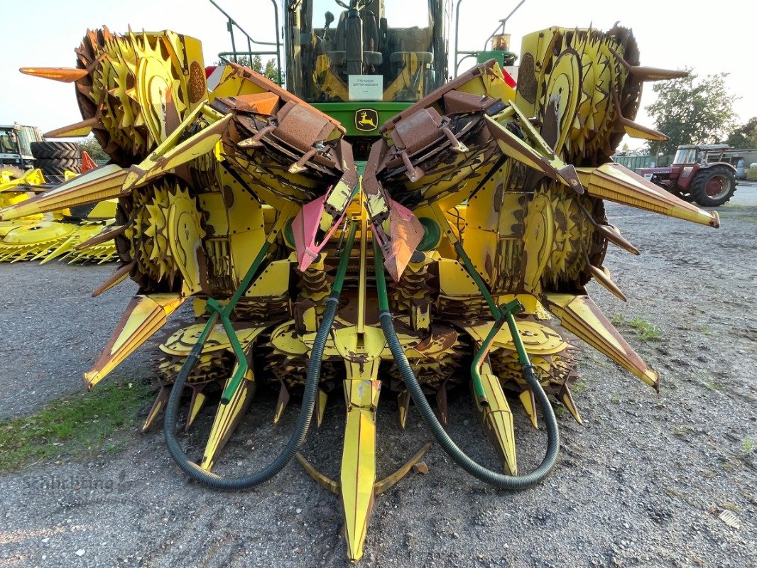 Feldhäcksler des Typs John Deere 7750, Gebrauchtmaschine in Soltau (Bild 19)