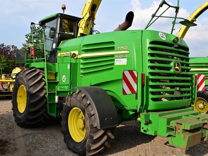 Feldhäcksler des Typs John Deere 7750I PRODRIVE, Gebrauchtmaschine in Marxen (Bild 3)