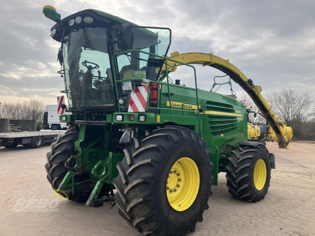 Feldhäcksler van het type John Deere 7950, Gebrauchtmaschine in Albersdorf (Foto 3)