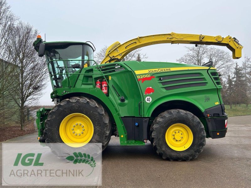 Feldhäcksler of the type John Deere 8200 I, Gebrauchtmaschine in Nabburg