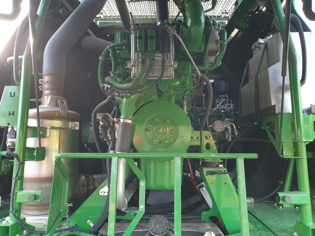 Feldhäcksler du type John Deere 8200, Gebrauchtmaschine en Sittensen (Photo 9)