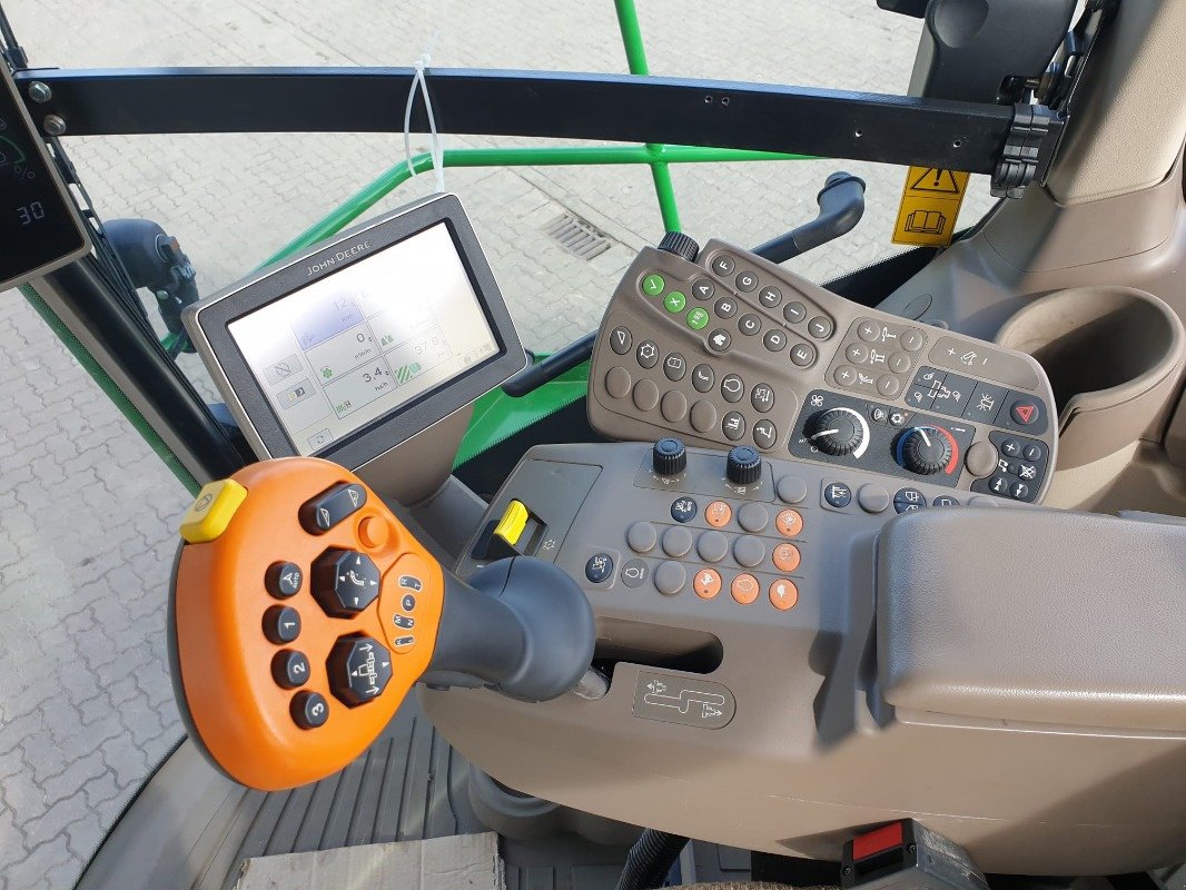 Feldhäcksler del tipo John Deere 8200, Gebrauchtmaschine en Sittensen (Imagen 14)