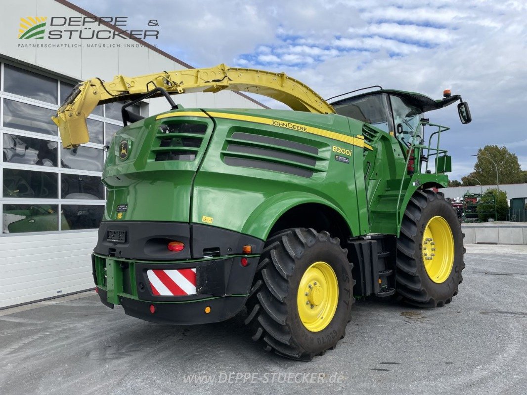 Feldhäcksler van het type John Deere 8200i mit Kemper 345 und Kemper 639, Gebrauchtmaschine in Rietberg (Foto 12)