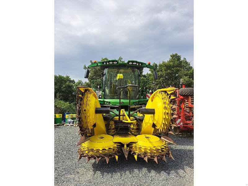 Feldhäcksler tip John Deere 8300, Gebrauchtmaschine in SAINT GENEST D'AMBIERE (Poză 3)