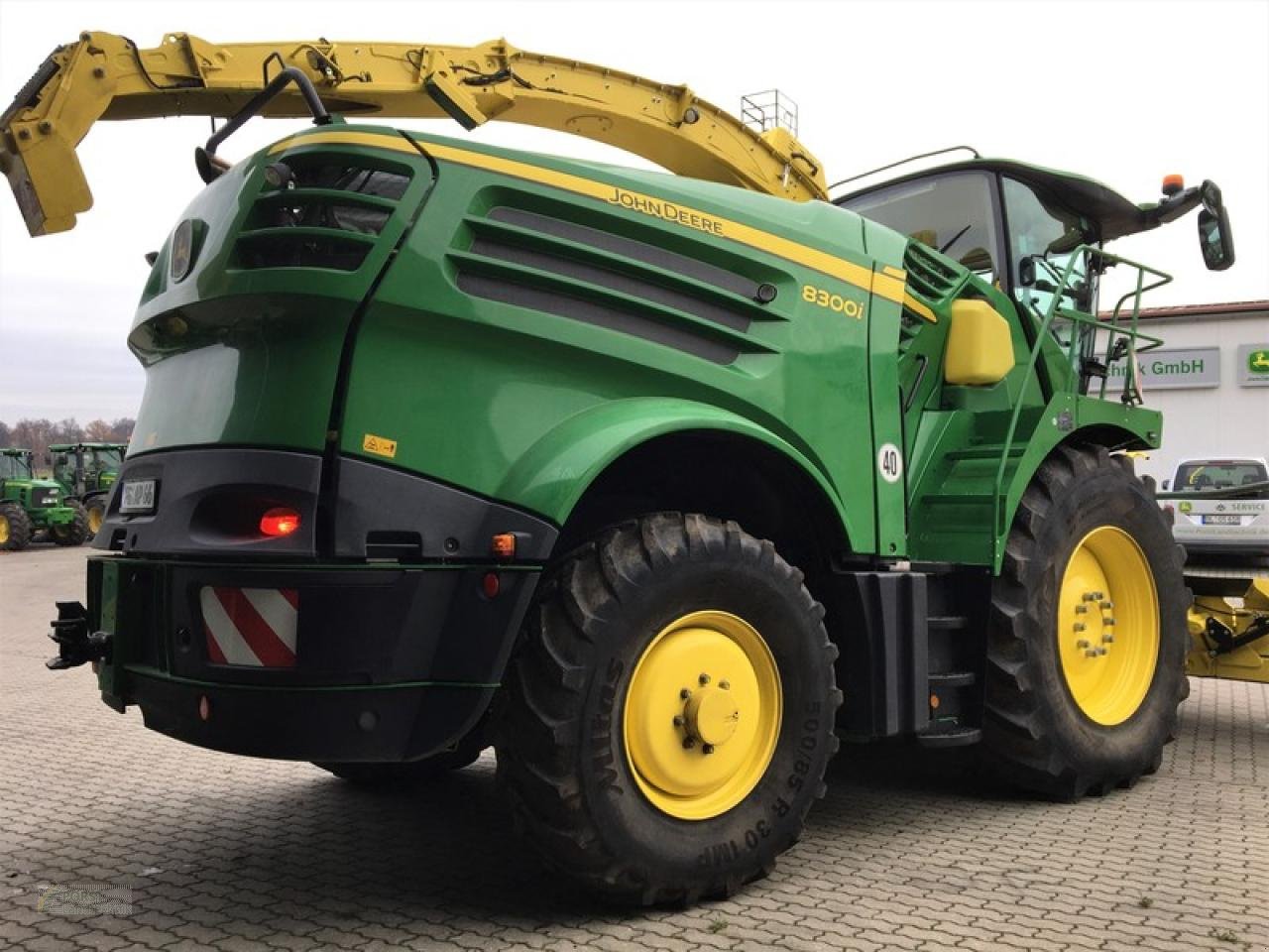 Feldhäcksler typu John Deere 8300I MIT KEMPER 360+ & 639 PICKUP, Gebrauchtmaschine v Rauschwitz (Obrázek 3)