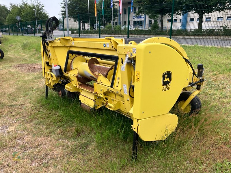 Feldhäcksler Türe ait John Deere 8300i mit Kemper 360+ und PickUp, Gebrauchtmaschine içinde Rauschwitz (resim 9)