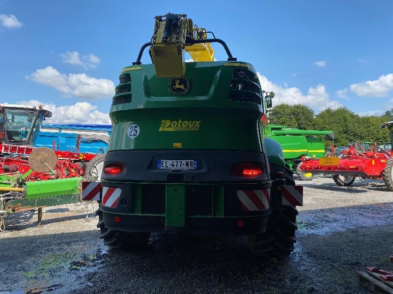 Feldhäcksler Türe ait John Deere 8400, Gebrauchtmaschine içinde ESCAUDOEUVRES (resim 4)