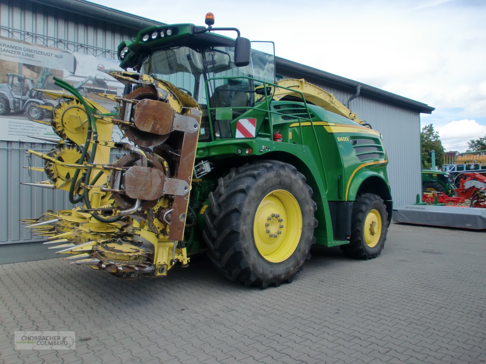 Feldhäcksler van het type John Deere 8400, Gebrauchtmaschine in Colmberg (Foto 1)