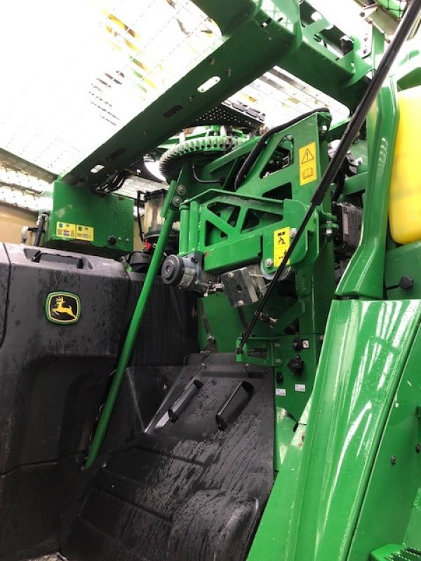 Feldhäcksler des Typs John Deere 8400, Gebrauchtmaschine in Münster (Bild 24)