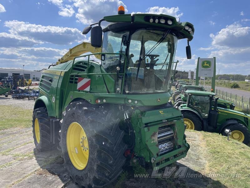 Feldhäcksler des Typs John Deere 8400, Gebrauchtmaschine in Sülzetal OT Altenweddingen (Bild 1)