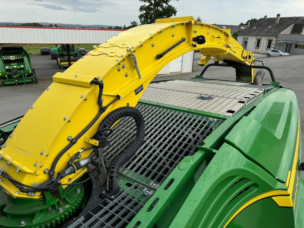 Feldhäcksler van het type John Deere 8400i PRO DRIVE, Gebrauchtmaschine in GUERET (Foto 10)