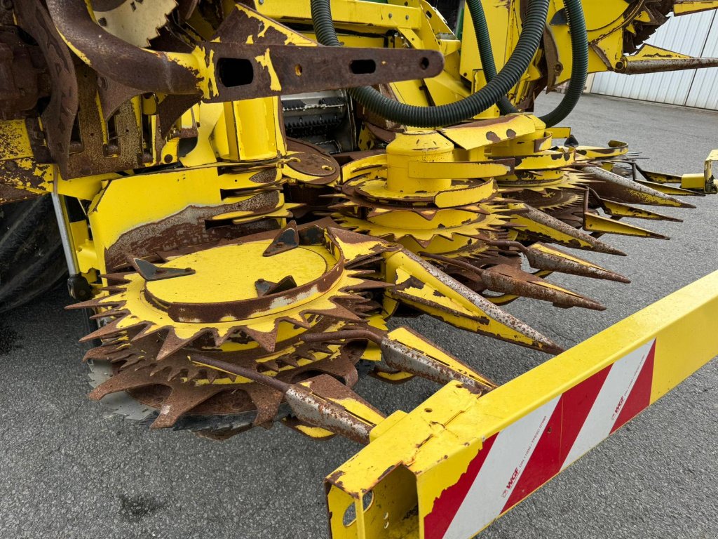 Feldhäcksler van het type John Deere 8400i PRO DRIVE, Gebrauchtmaschine in GUERET (Foto 11)