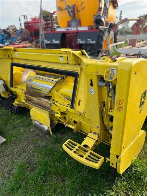 Feldhäcksler des Typs John Deere 8400i, Gebrauchtmaschine in Plessa (Bild 19)