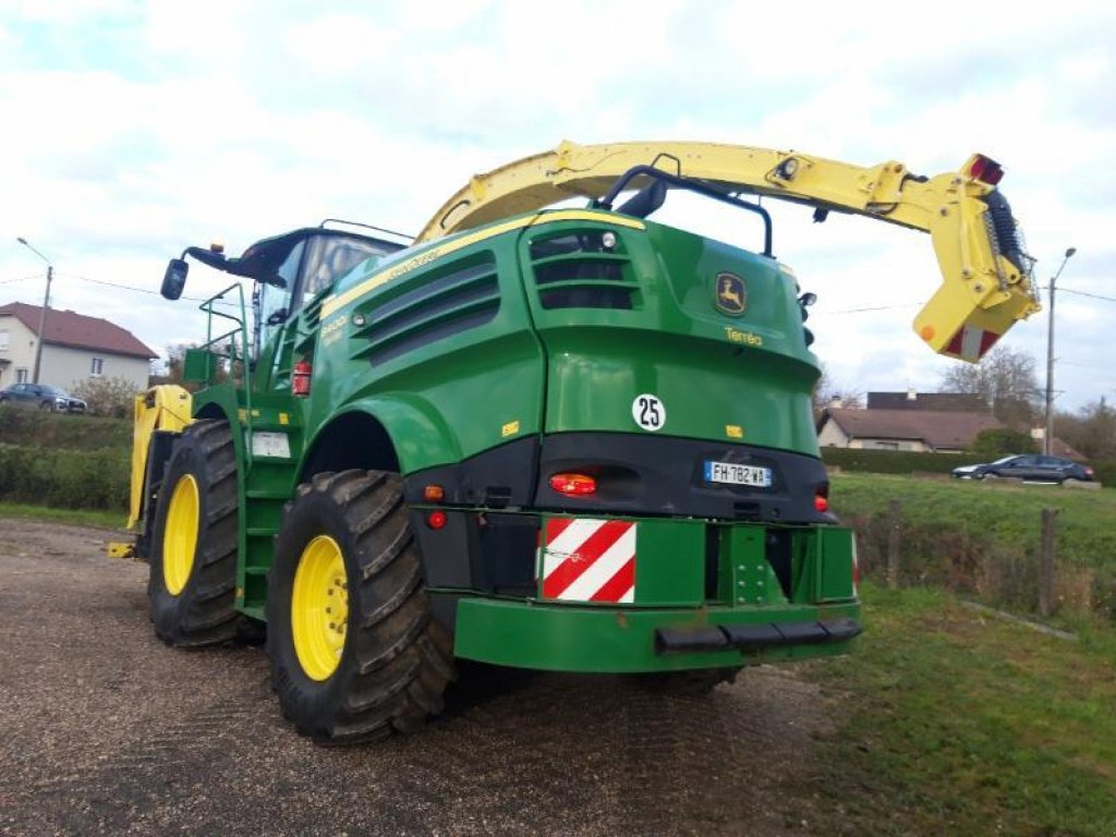 Feldhäcksler Türe ait John Deere 8400i, Gebrauchtmaschine içinde VERDUN (resim 3)