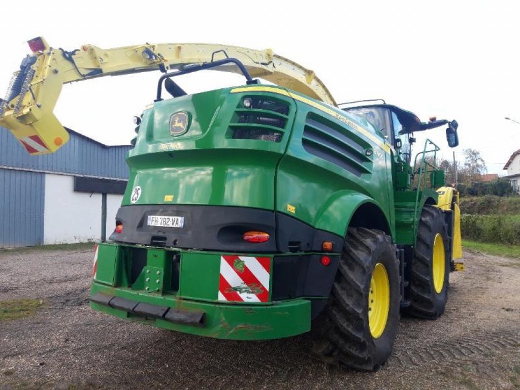 Feldhäcksler typu John Deere 8400i, Gebrauchtmaschine v VERDUN (Obrázek 4)