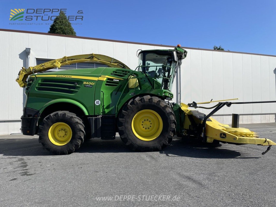 Feldhäcksler tip John Deere 8400i, Gebrauchtmaschine in Rietberg (Poză 3)