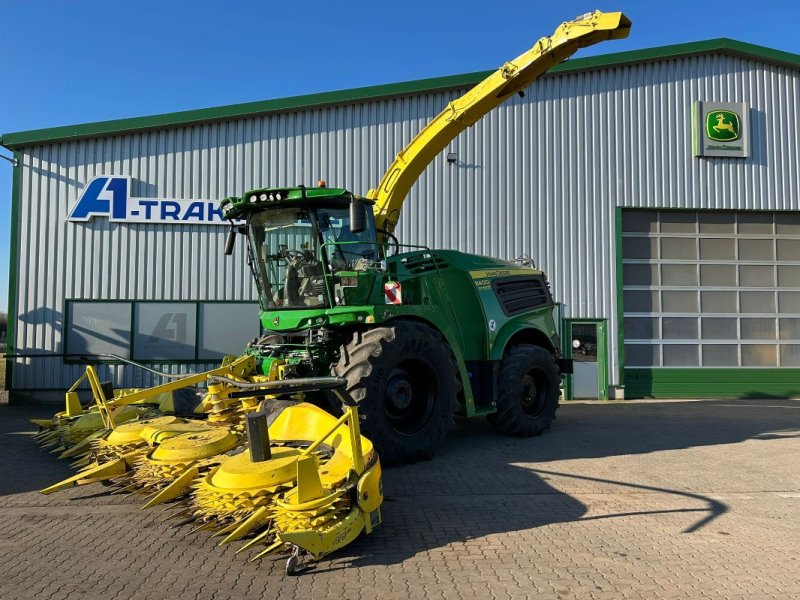 Feldhäcksler van het type John Deere 8400i, Gebrauchtmaschine in Sittensen (Foto 1)