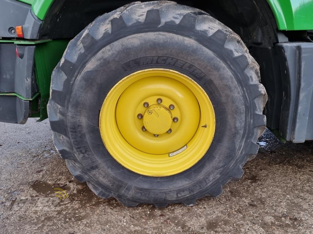 Feldhäcksler van het type John Deere 8500 SFH, Gebrauchtmaschine in Albersdorf (Foto 15)