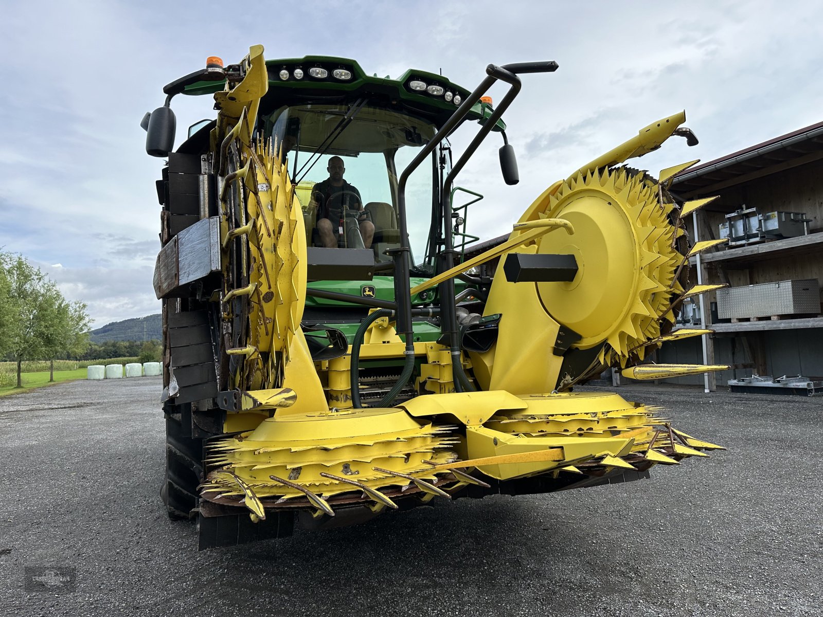 Feldhäcksler van het type John Deere 8500, Gebrauchtmaschine in Rankweil (Foto 12)