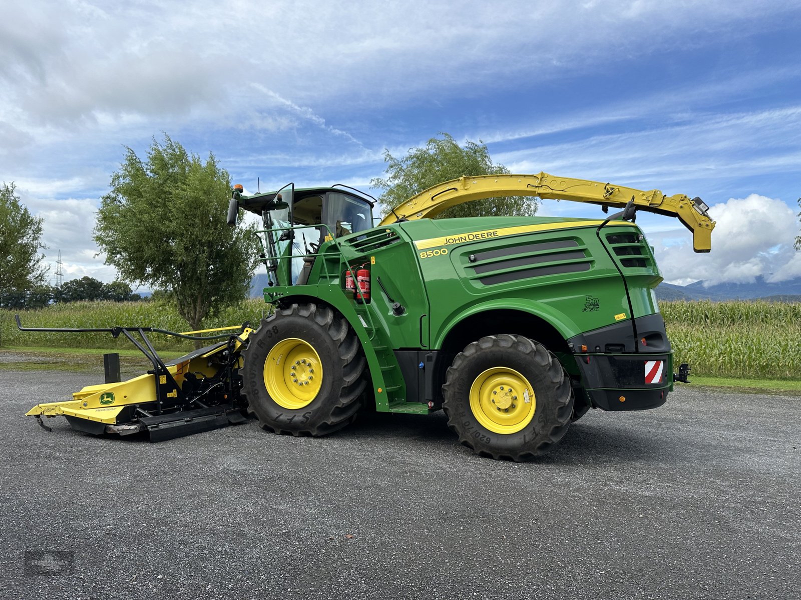 Feldhäcksler van het type John Deere 8500, Gebrauchtmaschine in Rankweil (Foto 2)