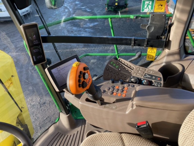 Feldhäcksler del tipo John Deere 8500, Gebrauchtmaschine en ESCAUDOEUVRES (Imagen 10)